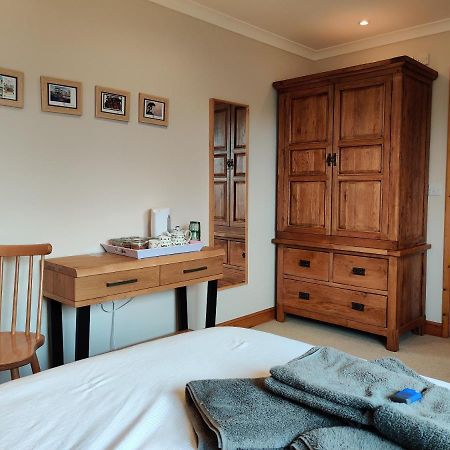 Nant Gloyw Oswestry Bed & Breakfast ภายนอก รูปภาพ