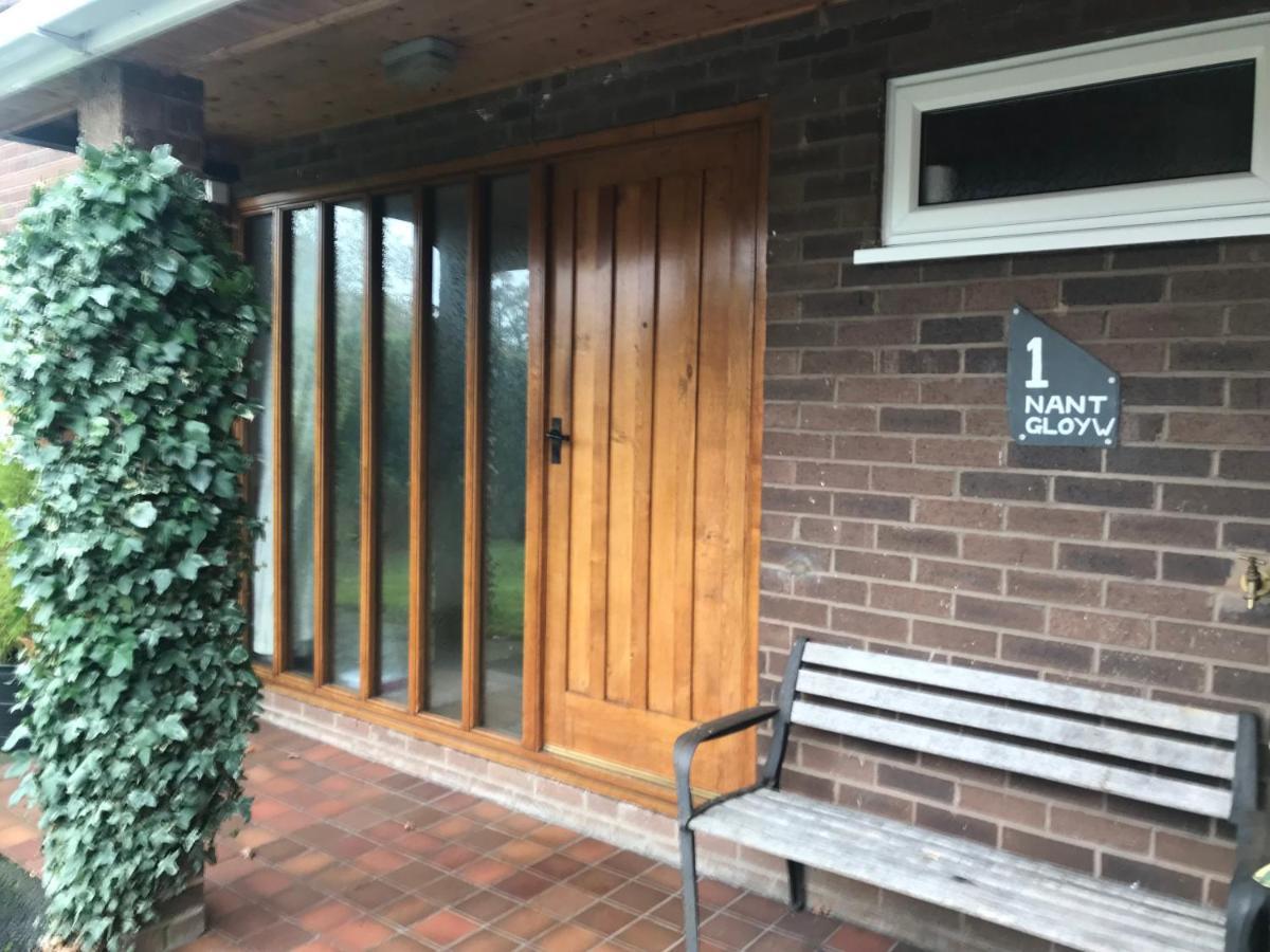 Nant Gloyw Oswestry Bed & Breakfast ภายนอก รูปภาพ
