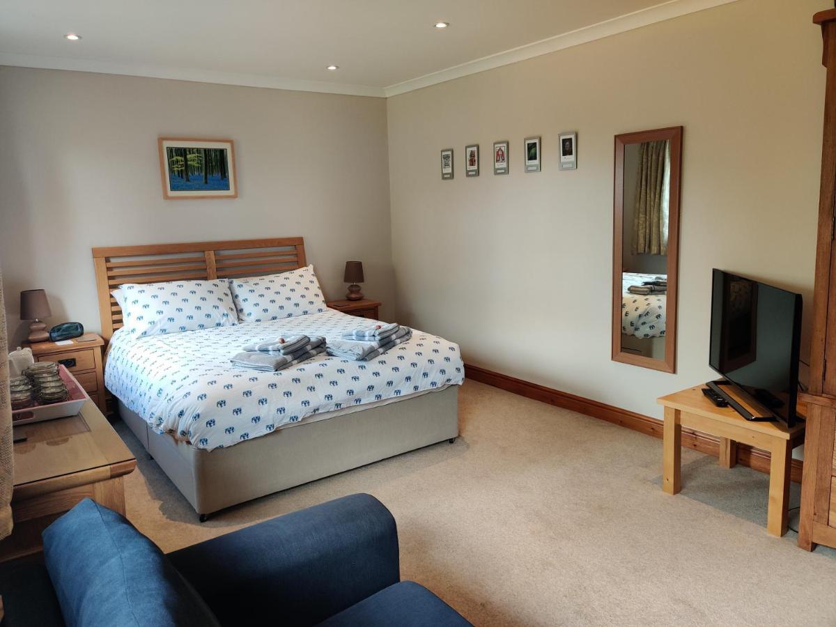 Nant Gloyw Oswestry Bed & Breakfast ภายนอก รูปภาพ
