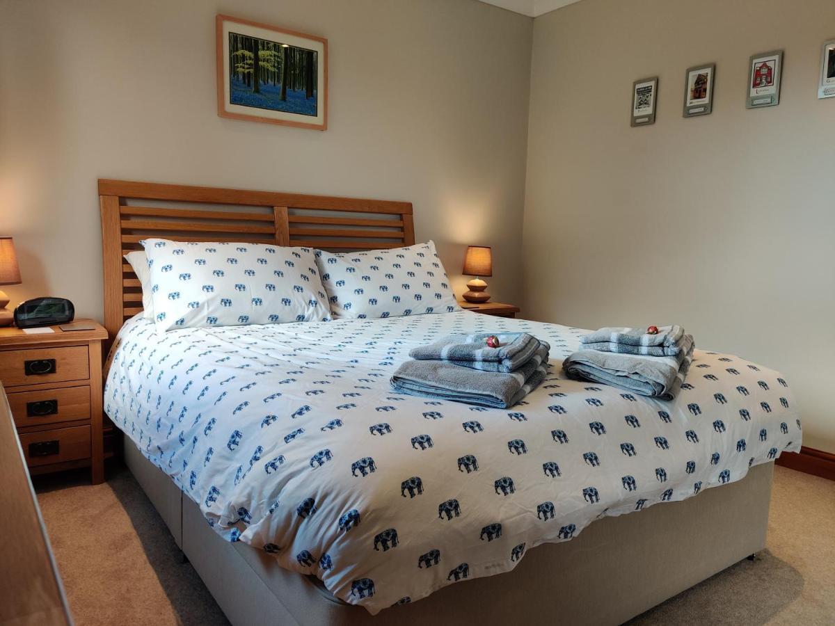 Nant Gloyw Oswestry Bed & Breakfast ภายนอก รูปภาพ